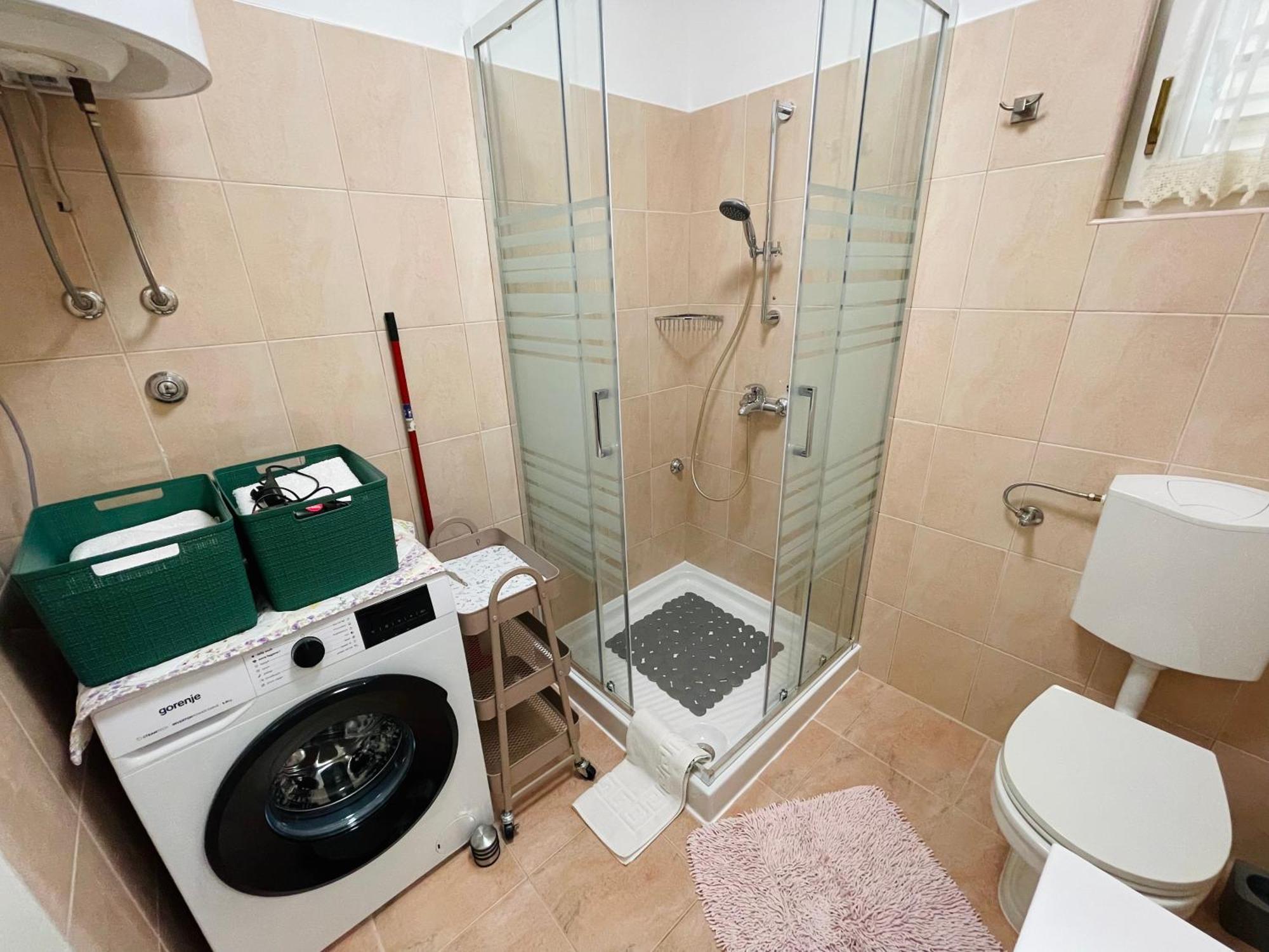 רוביני Apartment Green 29 מראה חיצוני תמונה